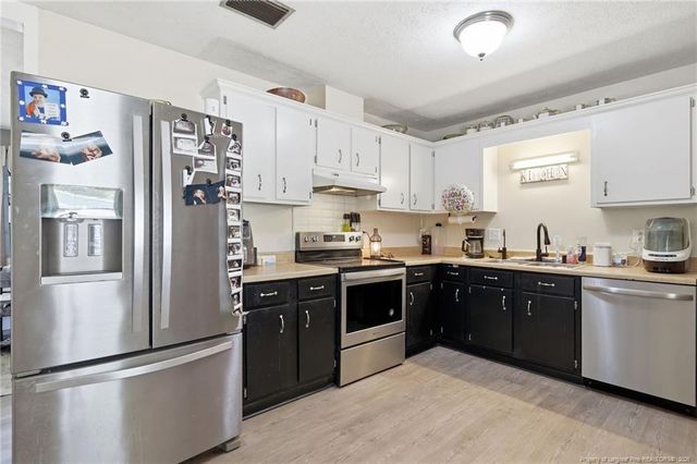 1950 Ava Road, Autryville, NC 28318