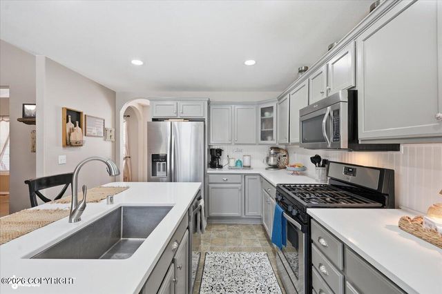 2957 E Wanamingo Drive, Wasilla, AK 99654