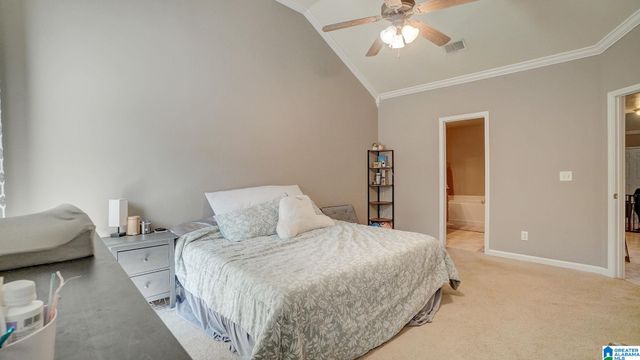 2790 SOUTHWOOD LANE, Bessemer, AL 35022