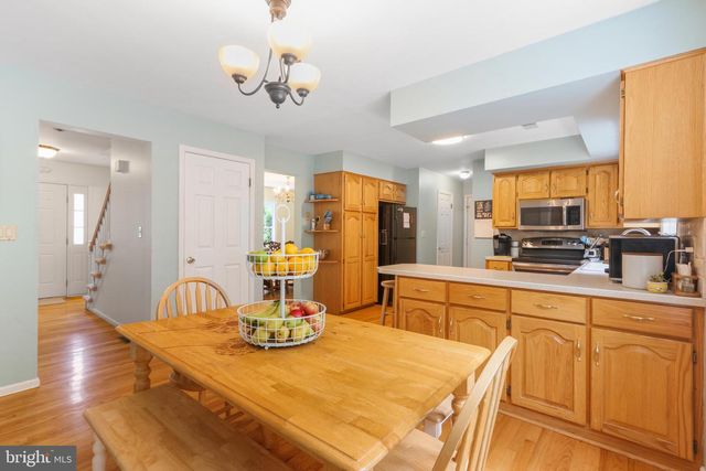 4471 WAGNER DR, Bethlehem, PA 18020