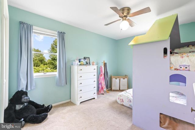 4471 WAGNER DR, Bethlehem, PA 18020