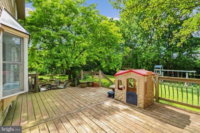 4471 WAGNER DR, Bethlehem, PA 18020