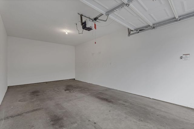 4363 Seahorse Lane, Groveport, OH 43125