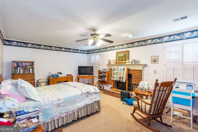 2123 Pinehurst Lane, Snellville, GA 30078