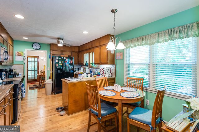 2123 Pinehurst Lane, Snellville, GA 30078