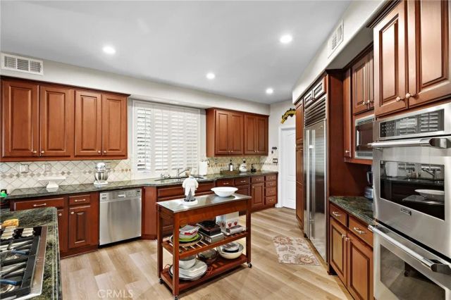 20 Edgewood, Coto De Caza, CA 92679