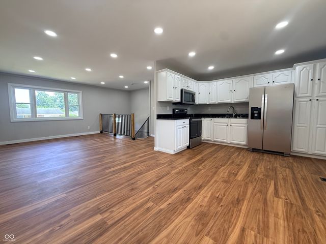616 Rose Lane, Mooresville, IN 46158