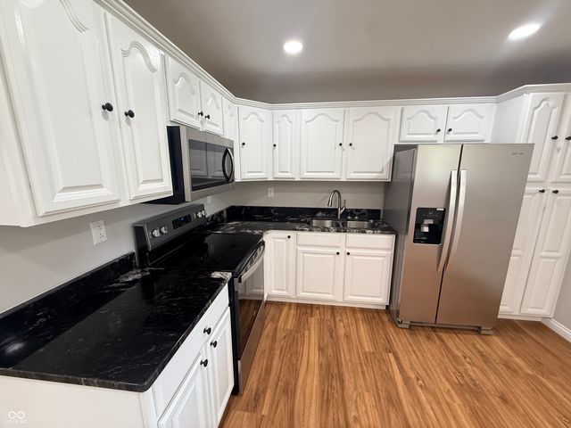 616 Rose Lane, Mooresville, IN 46158
