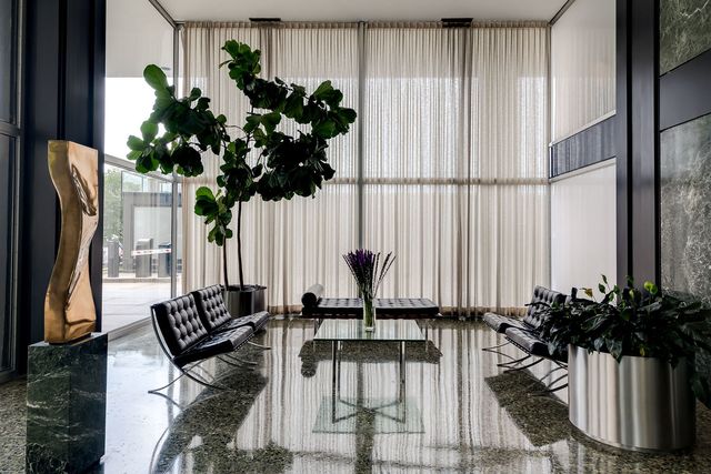 910 N Lake Shore Drive 2518, Chicago, IL 60611