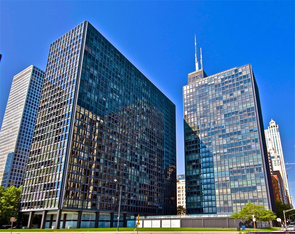 910 N Lake Shore Drive 2518, Chicago, IL 60611
