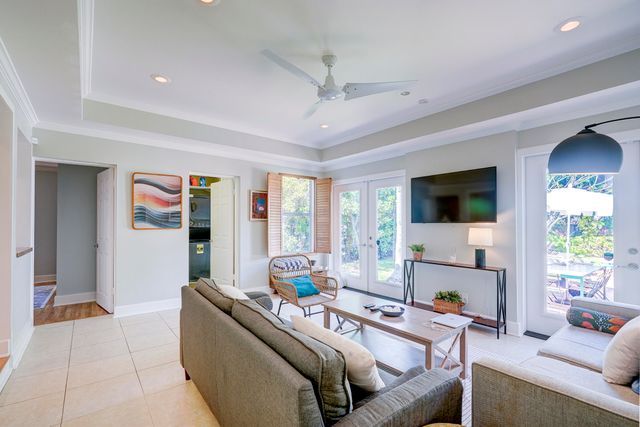 411 26th Street, West Palm Beach, FL 33407