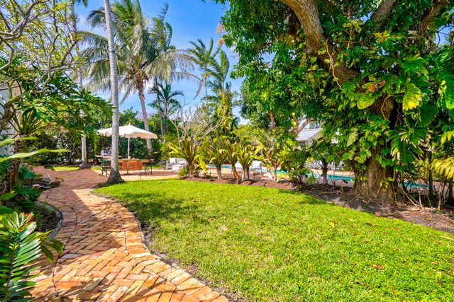 411 26th Street, West Palm Beach, FL 33407