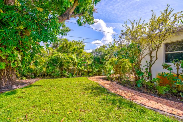 411 26th Street, West Palm Beach, FL 33407