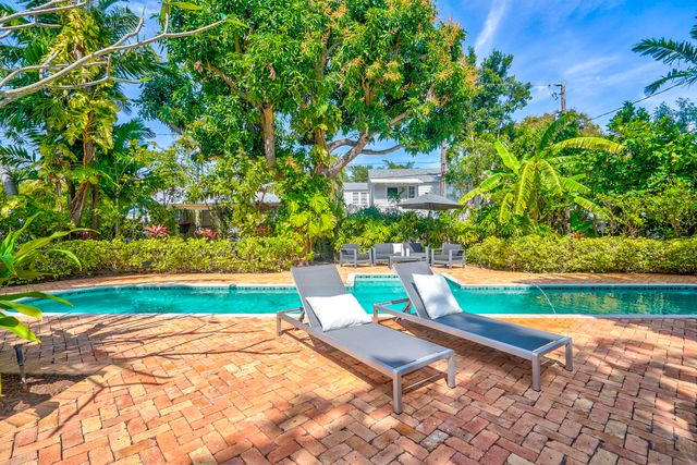 411 26th Street, West Palm Beach, FL 33407