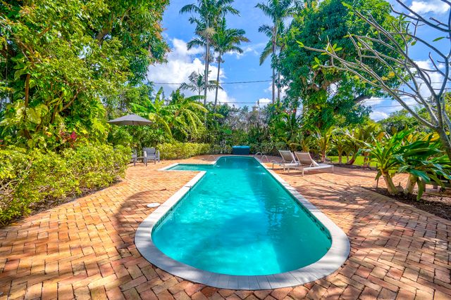 411 26th Street, West Palm Beach, FL 33407