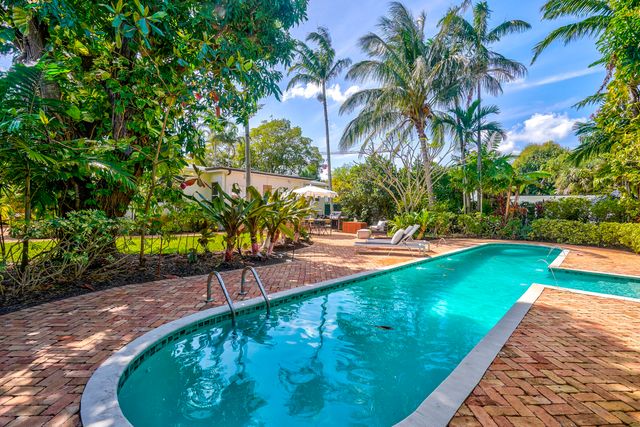 411 26th Street, West Palm Beach, FL 33407