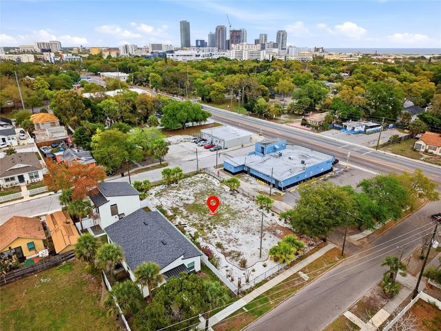 13TH AVENUE S, St Petersburg, FL 33705