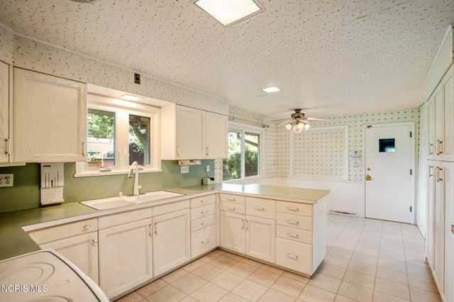 3225 Hargo Road, Toledo, OH 43606