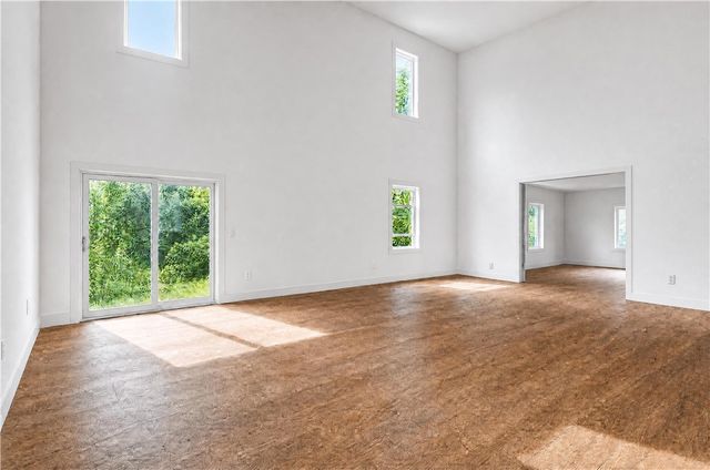 1051 Old Smithfield Road, North Smithfield, RI 02896