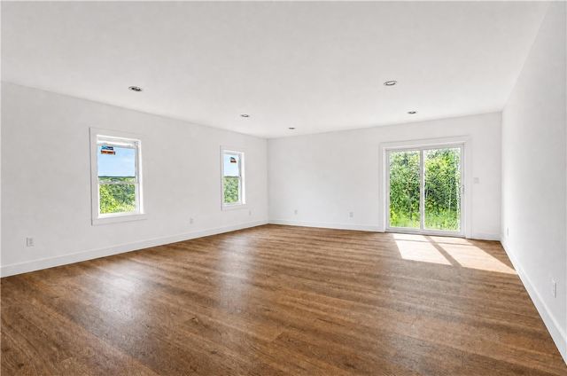 1051 Old Smithfield Road, North Smithfield, RI 02896