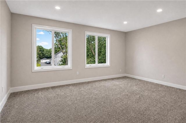 1051 Old Smithfield Road, North Smithfield, RI 02896