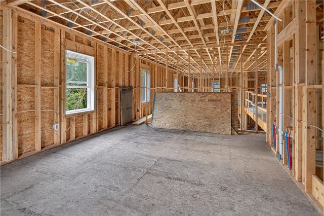 1051 Old Smithfield Road, North Smithfield, RI 02896