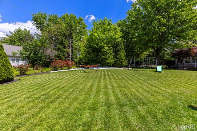 1016 Lafayette Place, Lake St Louis, MO 63367