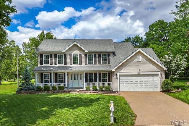 1016 Lafayette Place, Lake St Louis, MO 63367
