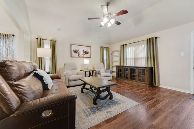 1236 Elkford Lane, Fort Worth, TX 76247