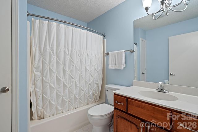 128 Forest View Drive, Flat Rock, NC 28731