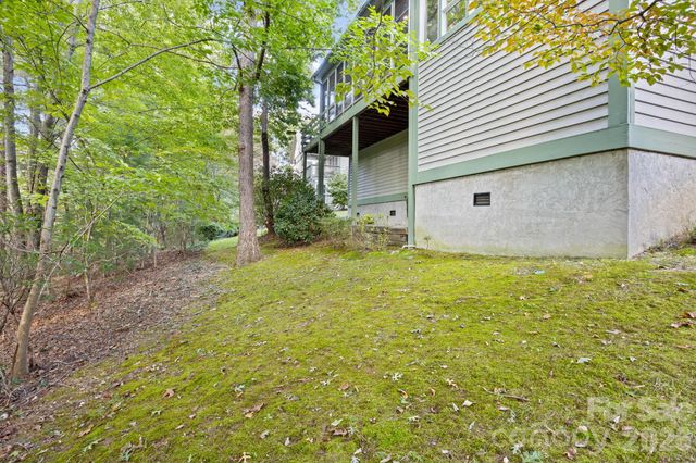128 Forest View Drive, Flat Rock, NC 28731
