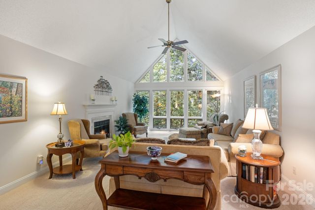 128 Forest View Drive, Flat Rock, NC 28731