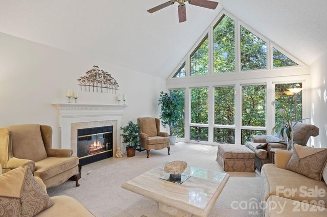 128 Forest View Drive, Flat Rock, NC 28731