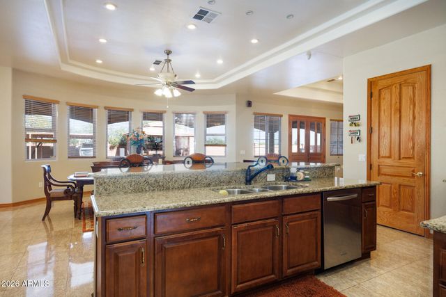 3589 S HENNESS Road, Casa Grande, AZ 85122