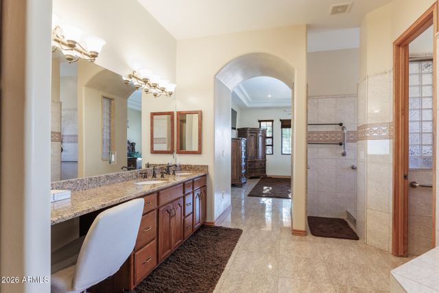 3589 S HENNESS Road, Casa Grande, AZ 85122
