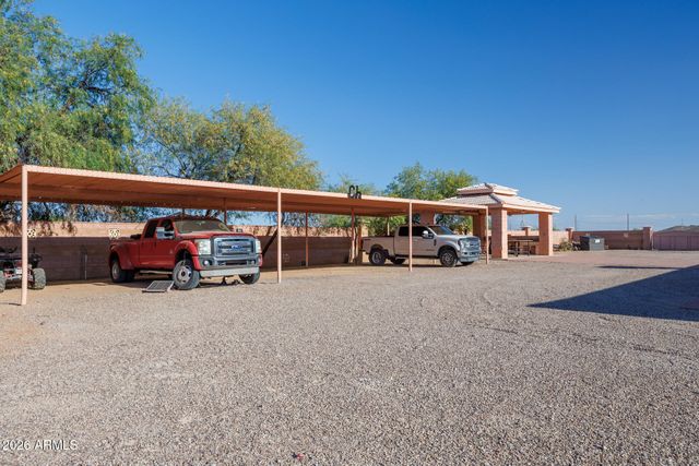 3589 S HENNESS Road, Casa Grande, AZ 85122
