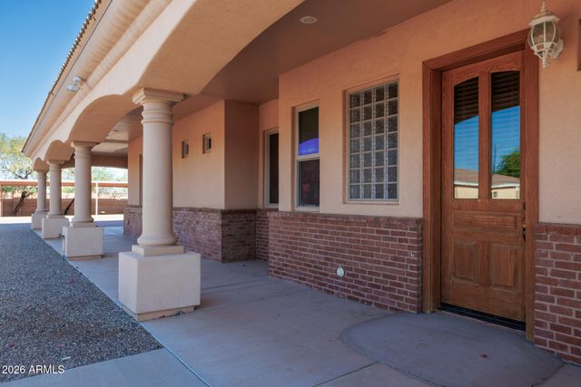 3589 S HENNESS Road, Casa Grande, AZ 85122