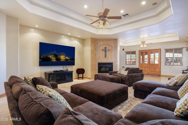 3589 S HENNESS Road, Casa Grande, AZ 85122