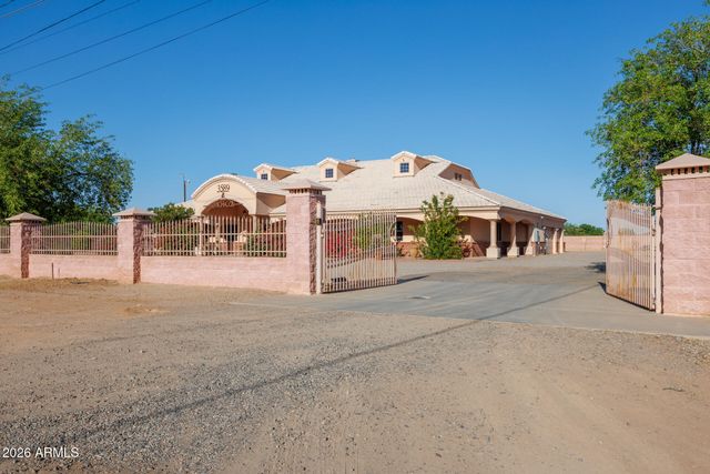 3589 S HENNESS Road, Casa Grande, AZ 85122