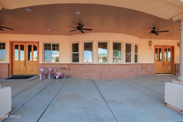 3589 S HENNESS Road, Casa Grande, AZ 85122