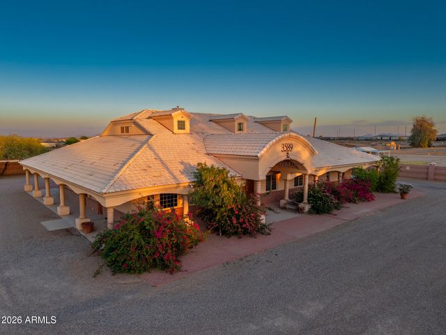 3589 S HENNESS Road, Casa Grande, AZ 85122