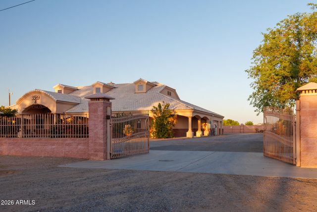 3589 S HENNESS Road, Casa Grande, AZ 85122