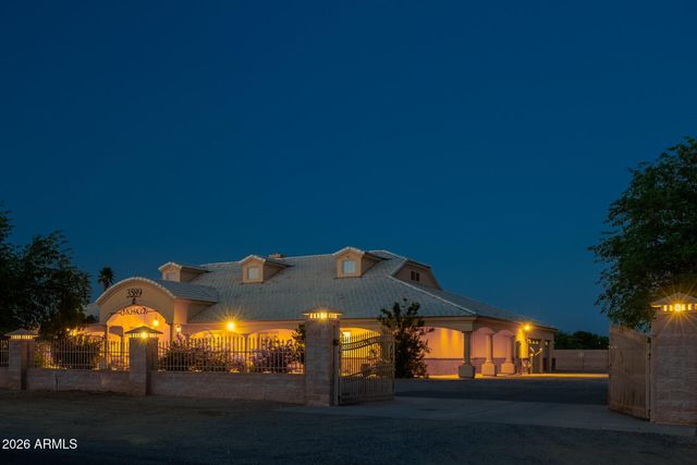 3589 S HENNESS Road, Casa Grande, AZ 85122