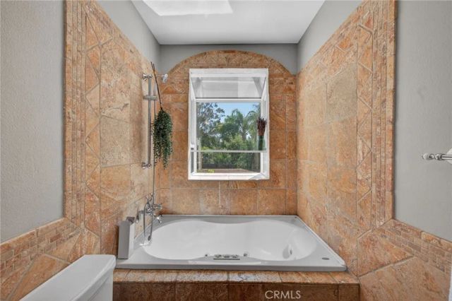 30180 Villa Alturas Drive, Temecula, CA 92592