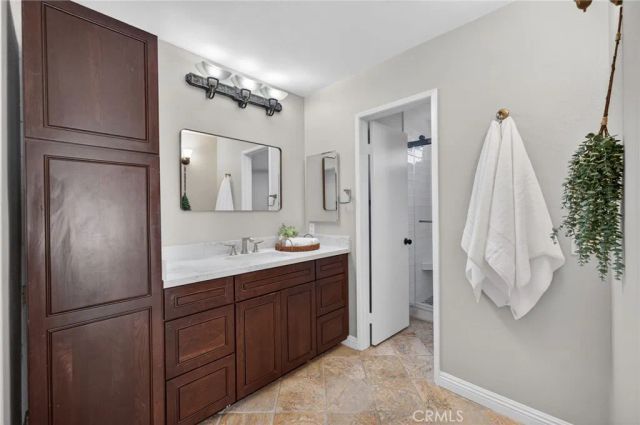 30180 Villa Alturas Drive, Temecula, CA 92592