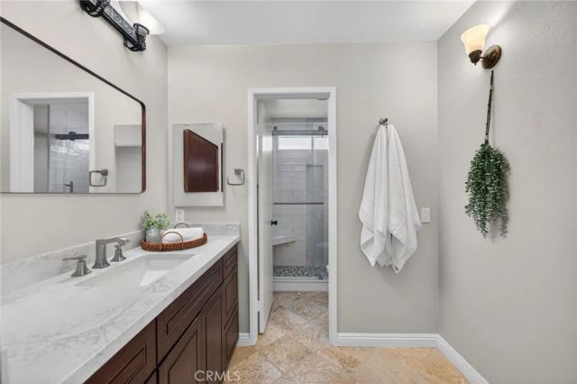 30180 Villa Alturas Drive, Temecula, CA 92592