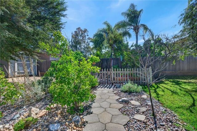 30180 Villa Alturas Drive, Temecula, CA 92592