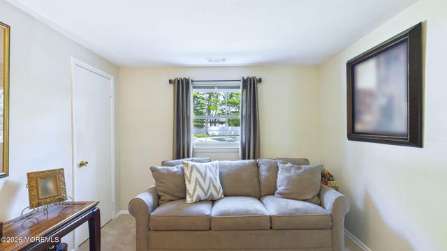 30 Livingston Drive, Howell, NJ 07731