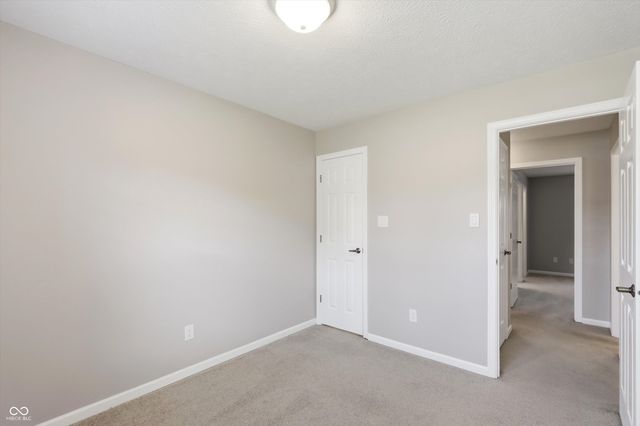 546 E Pine Ridge Drive, Westfield, IN 46074