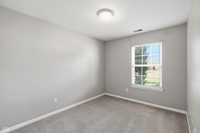 546 E Pine Ridge Drive, Westfield, IN 46074